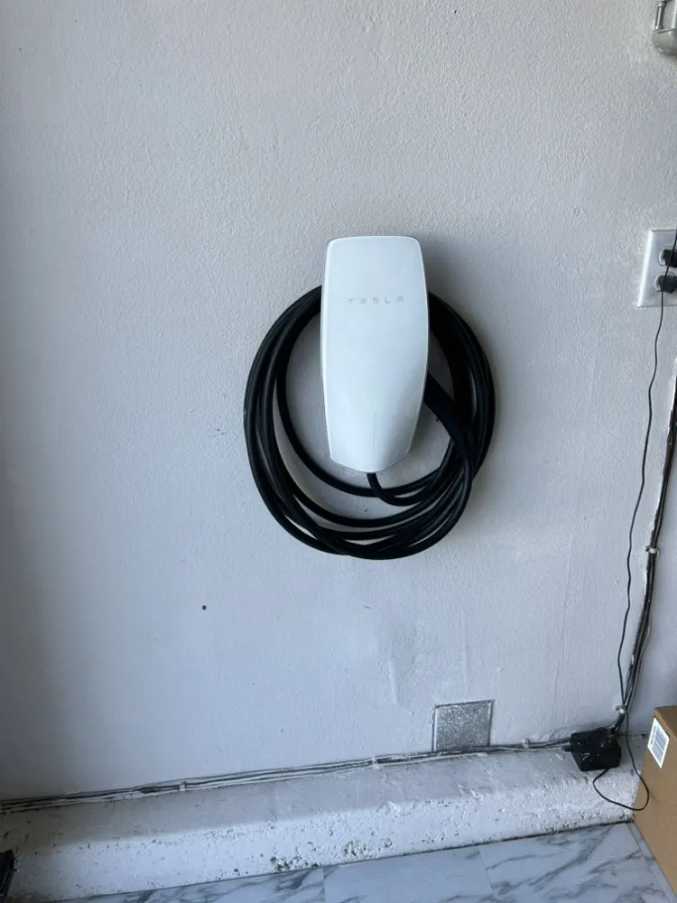 Slide of Mason Electrical