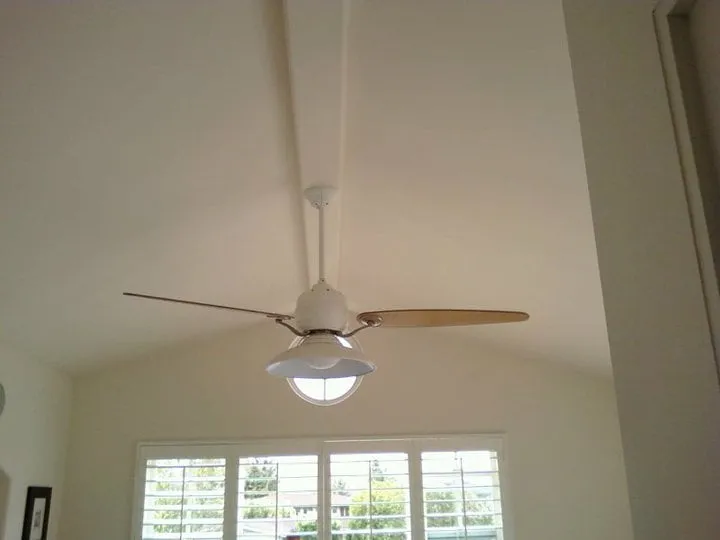 Professional electrician providing wiring installation in , 