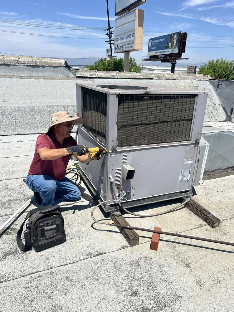 Certified outlet and switch repair service in Winnetka, CA - Mass Electric