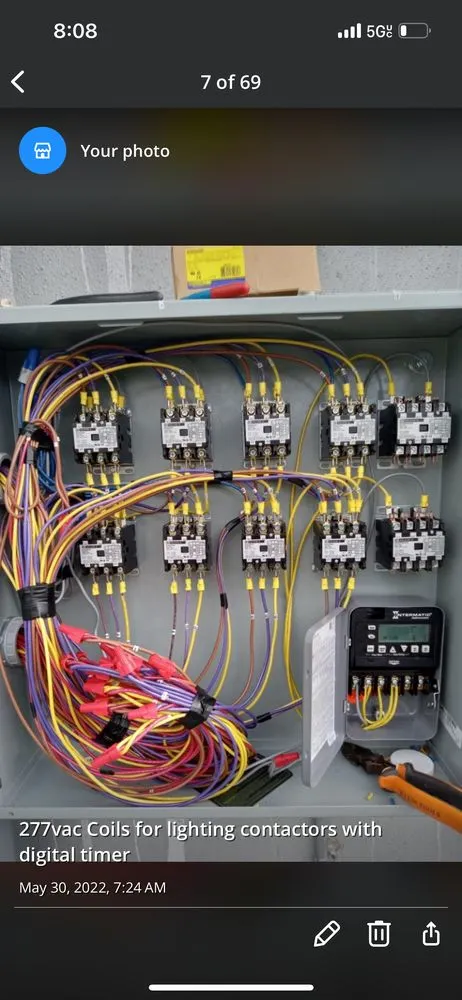 Slide of Master Dave Electric