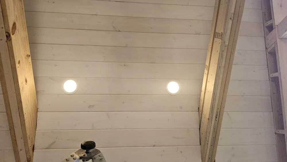 Slide of Master Electric Services