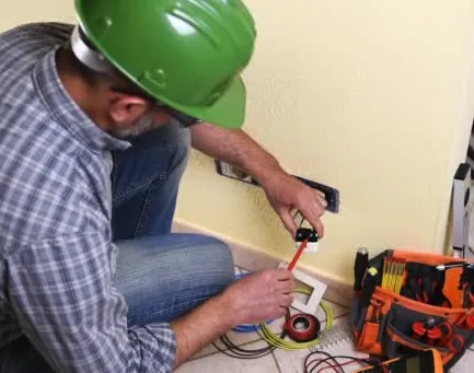 Slide of Master Electrician Services