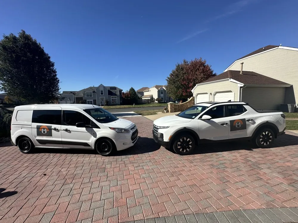 Affordable outlet and switch repair in , by Master Touch Home Service