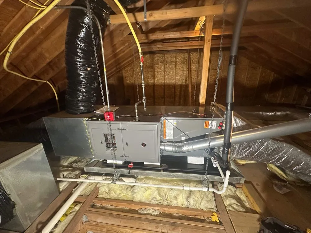 Professional electrician providing circuit breaker repair in ,