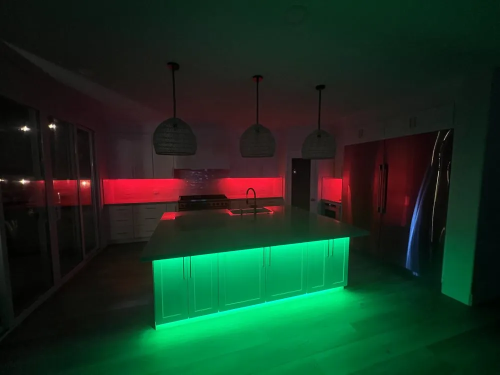 Slide of MasterCraft Electricians