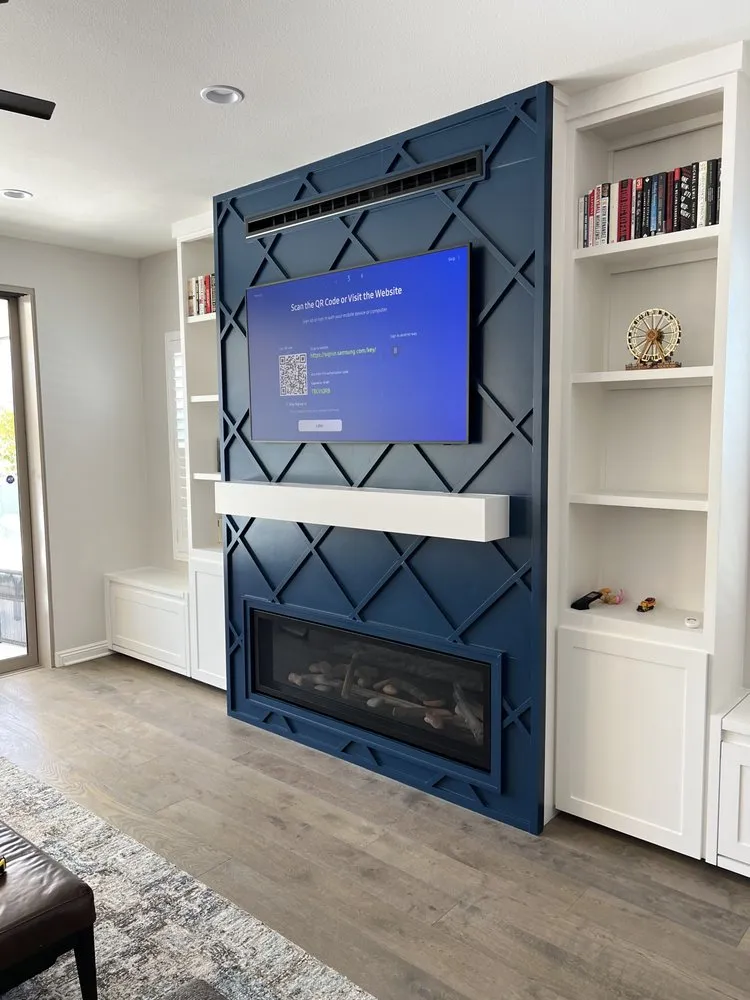 Slide of MasterCraft Electricians