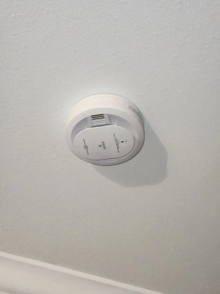 Affordable emergency electrical service in ,  by Masterfix Handyman Services