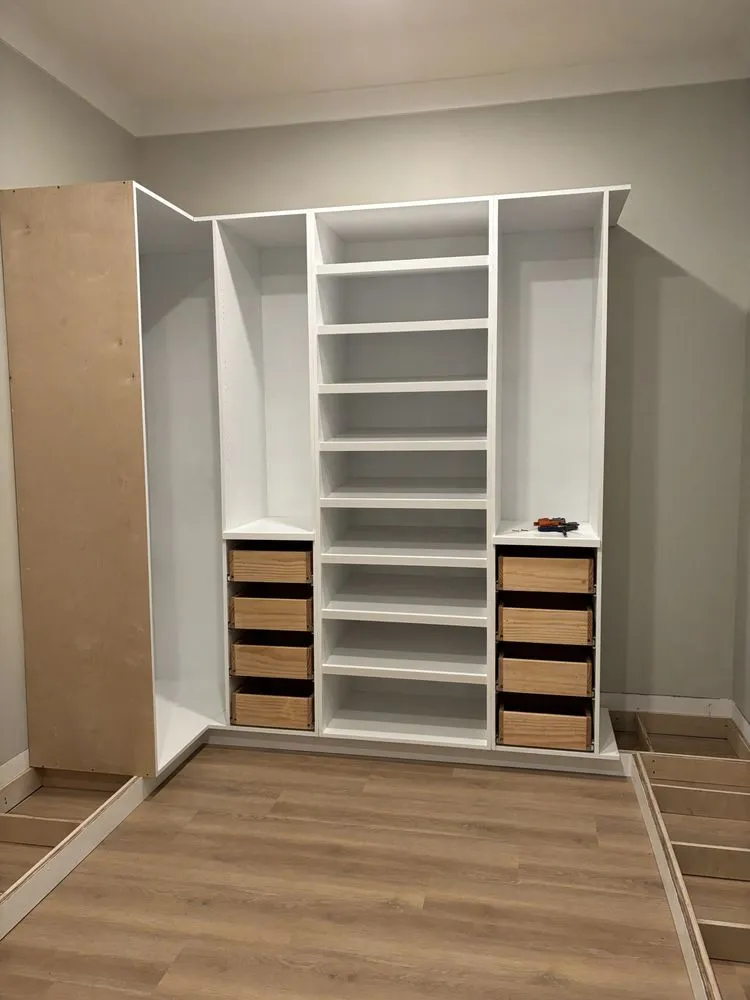 Slide of Masterpiece Installers