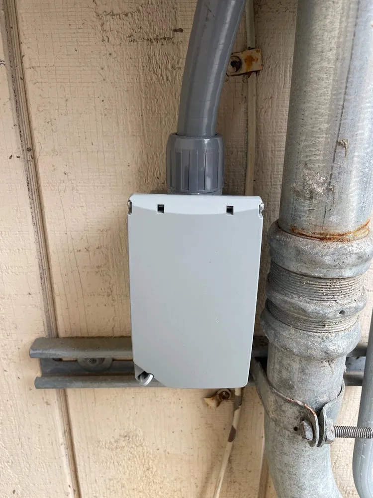 Slide of Mata Electric