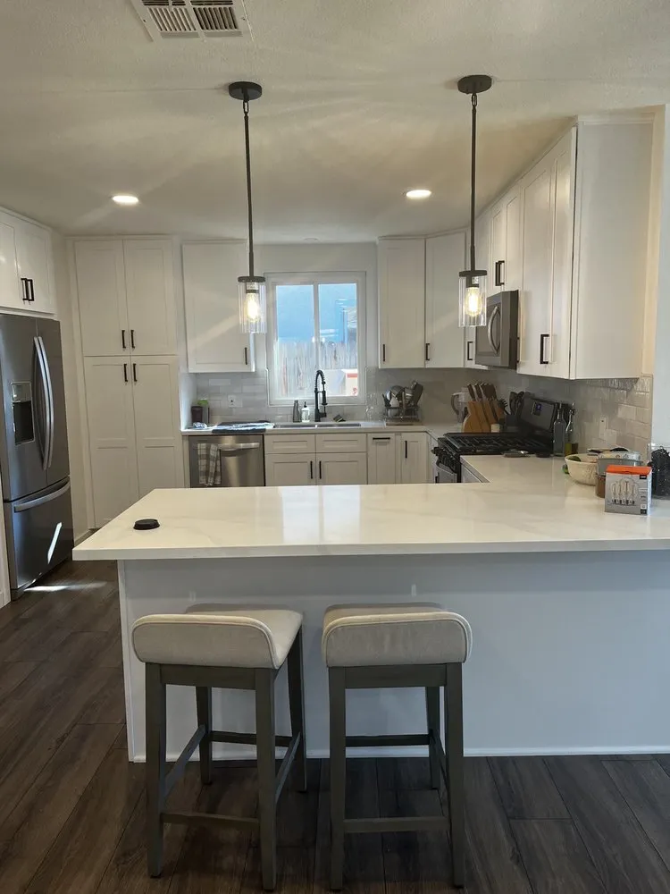 Slide of Mata Electric