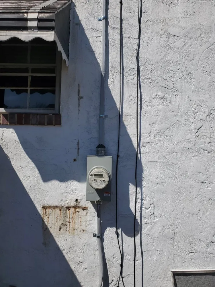 Slide of Mata Electric