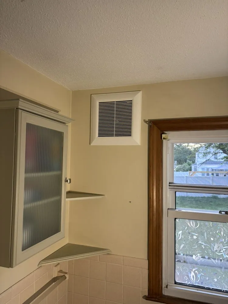 Slide of Mateusz Sudol Electric