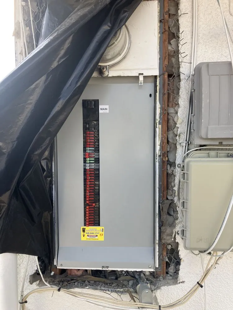 Slide of Matias Electrical Services