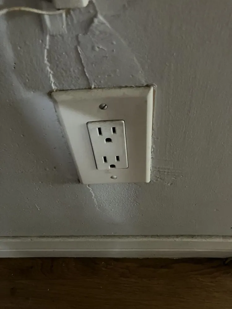 Slide of Matias Electrical Services