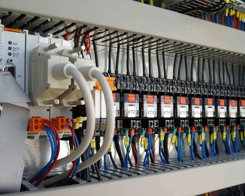 Trusted electrical service for homes in emergency electrical service, by