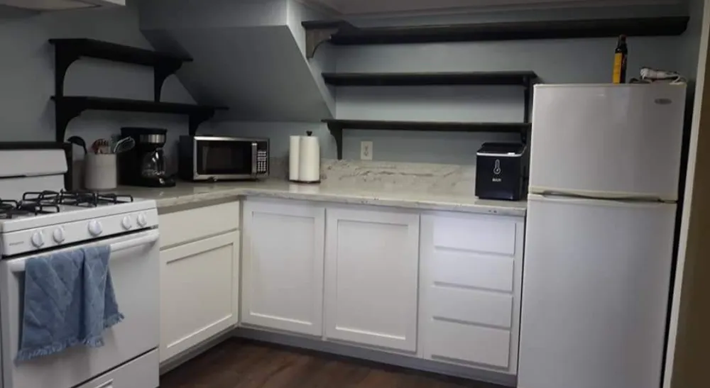 Affordable wiring installation experts serving ,  - Matthew's Construction