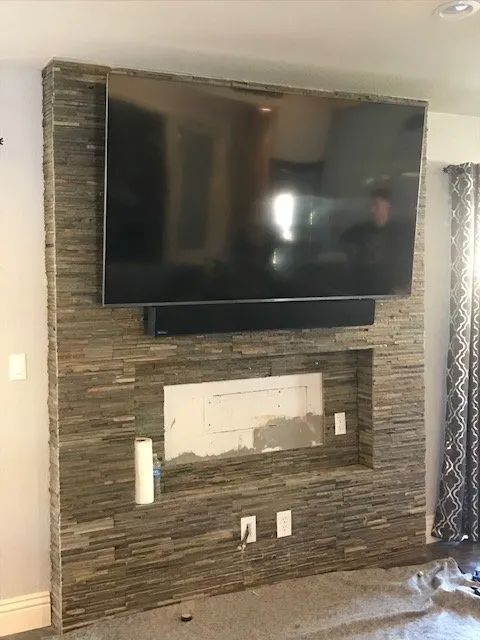 Slide of Maurice Electrician