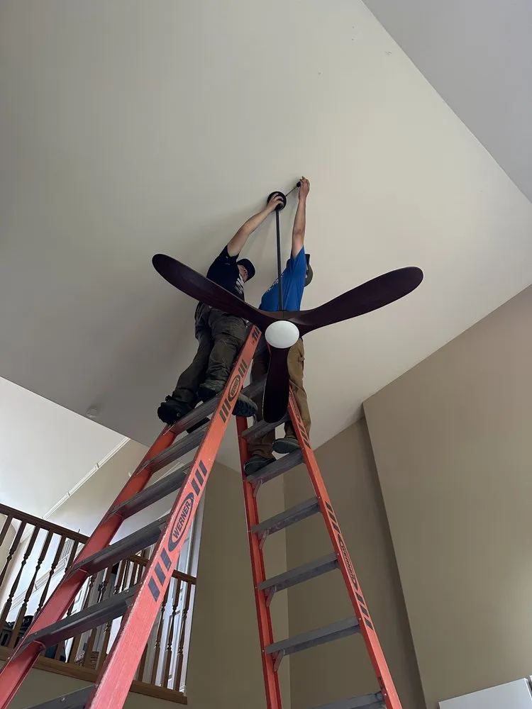 Slide of Mauro Electric