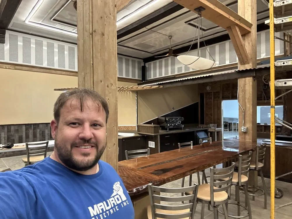 Slide of Mauro Electric