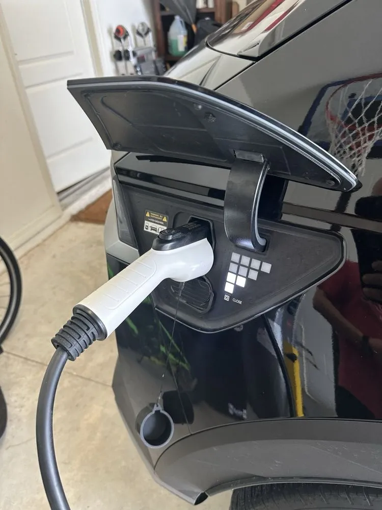 Slide of Mava Electrical Services