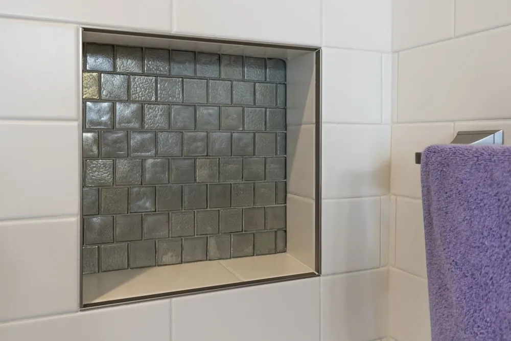 Emergency electrical service for homes in circuit breaker repair, by