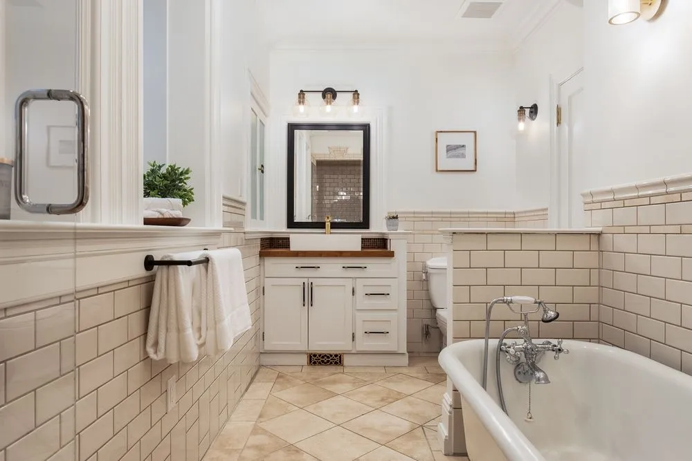 Slide of Maverick Construction