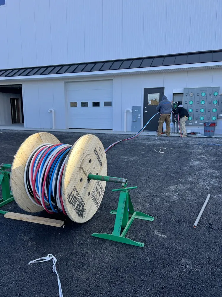 Slide of Maverick Electric