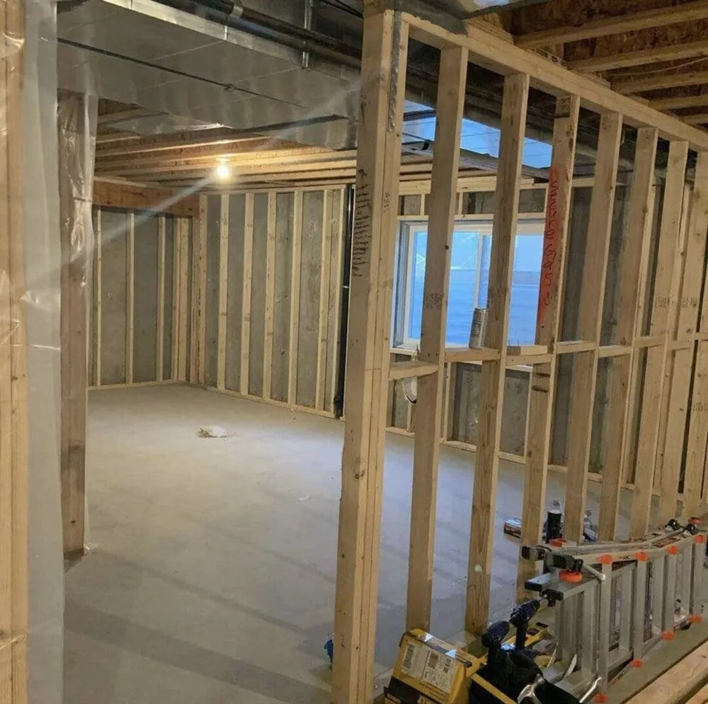 Slide of Mavericks Construction