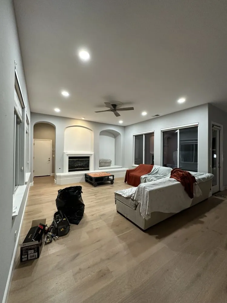 Slide of Max Electric - Sunnyvale