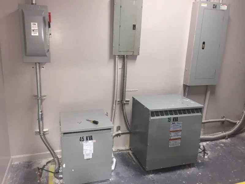 Slide of Max Electric