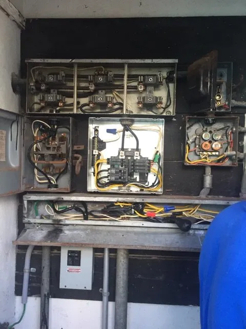 Slide of Max Electric