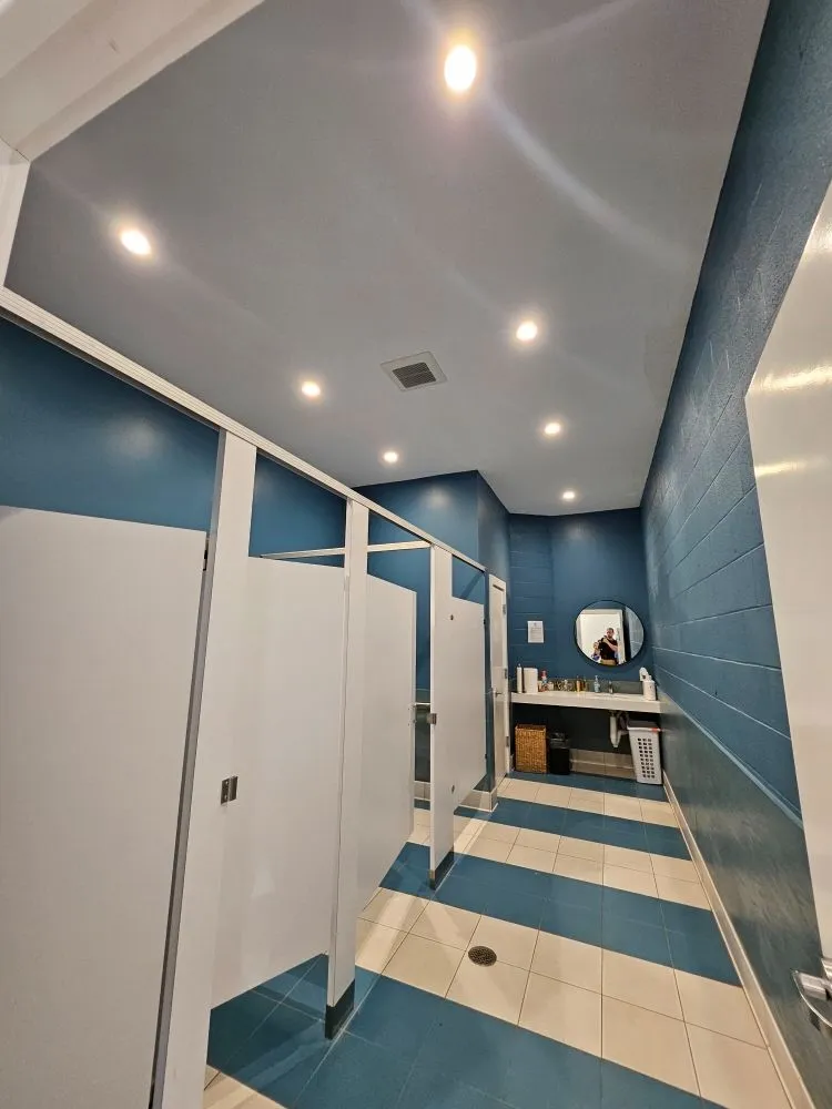 Slide of Max Electric