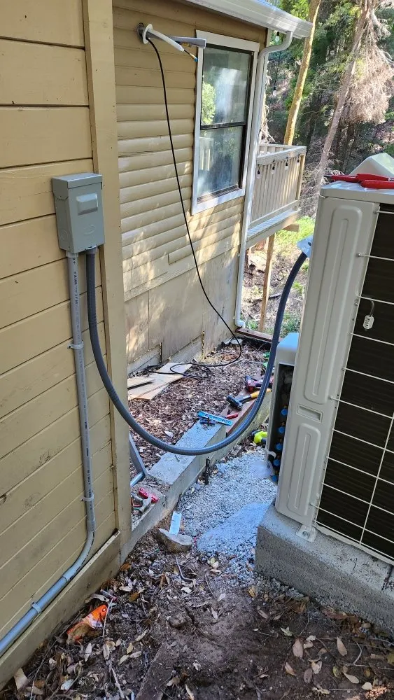 Slide of Max Electrician