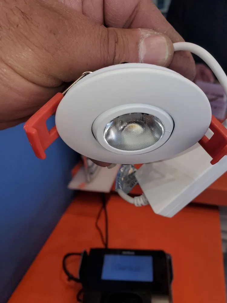 Emergency electrician providing emergency electrical service in North Hills, CA - Max Power Electric