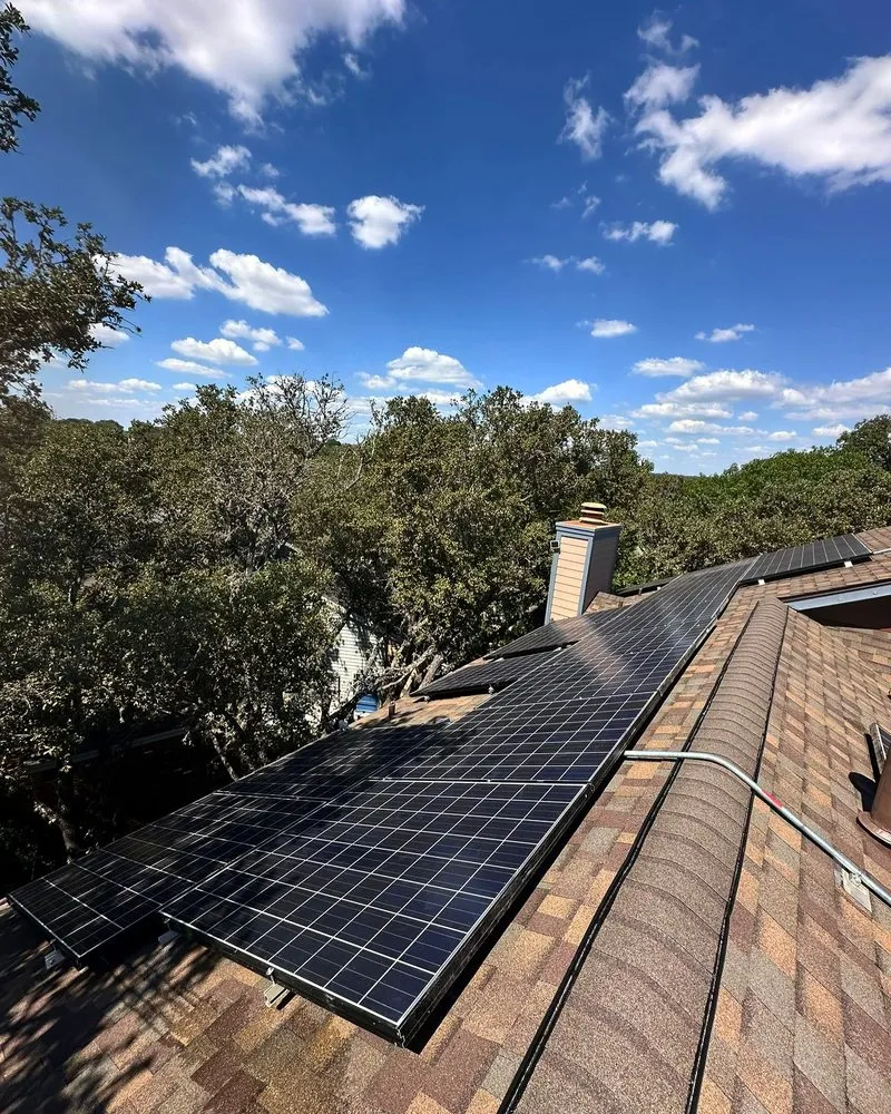 Slide of Maxima Solar Contractors