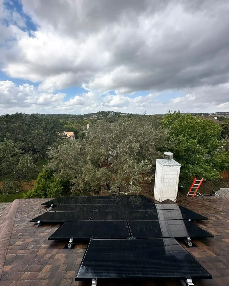 Slide of Maxima Solar Contractors