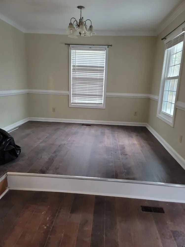 Slide of Maximum Paint & Construction