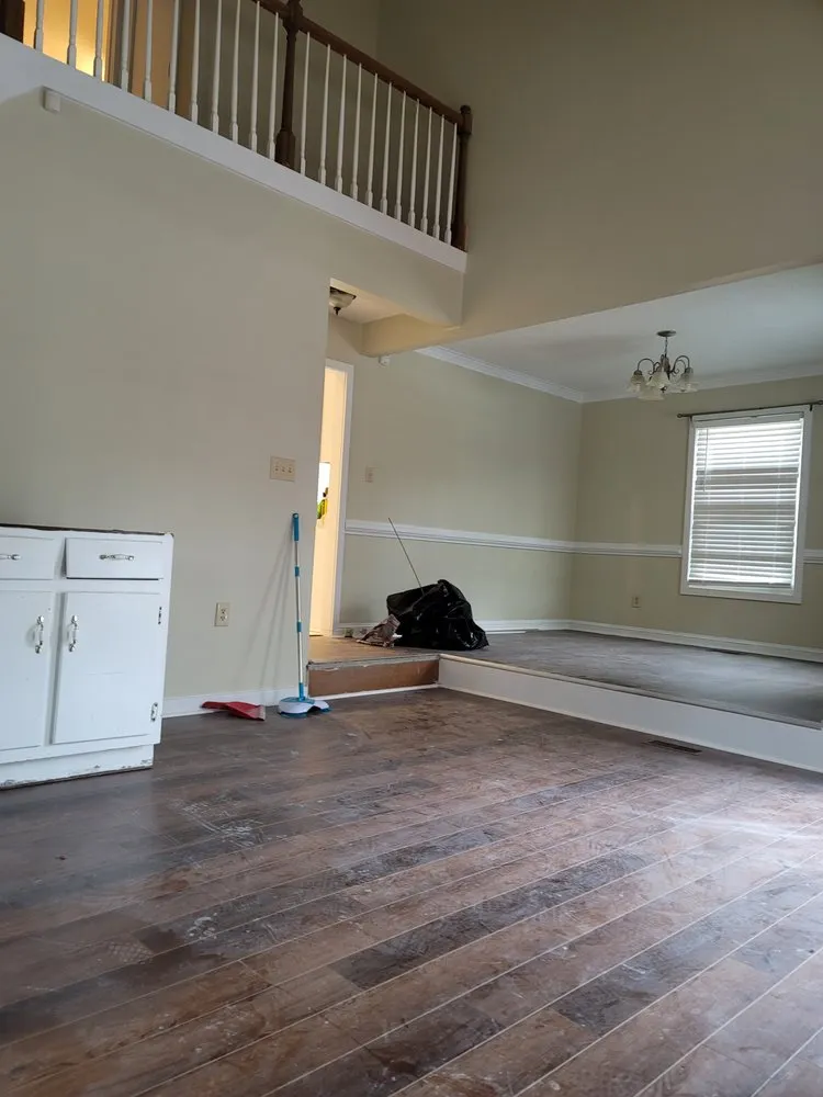 Slide of Maximum Paint & Construction