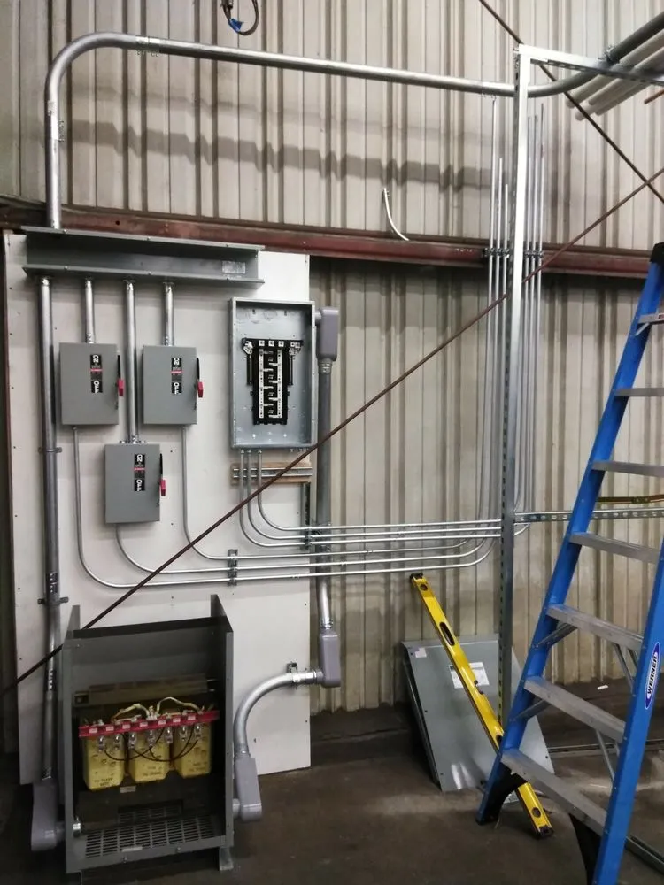 Emergency electrical service for homes in emergency electrical service,  by 