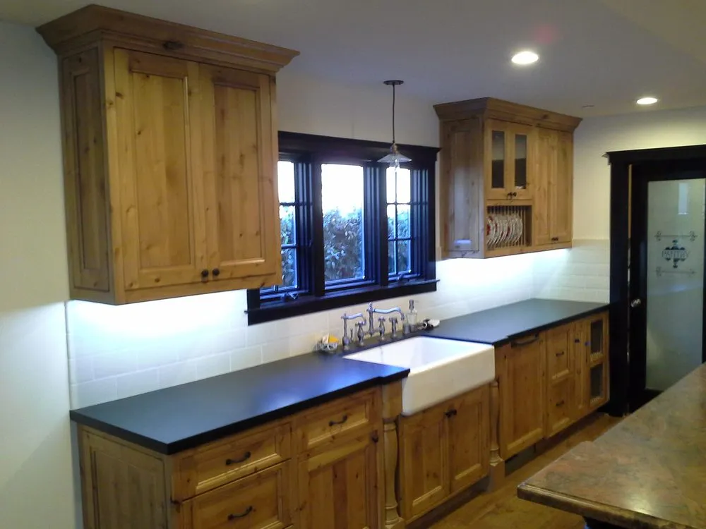 Licensed electrical repair in ,  by Mayo Electric