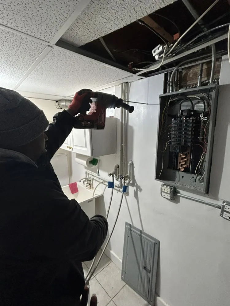 Slide of Mbm Business Management