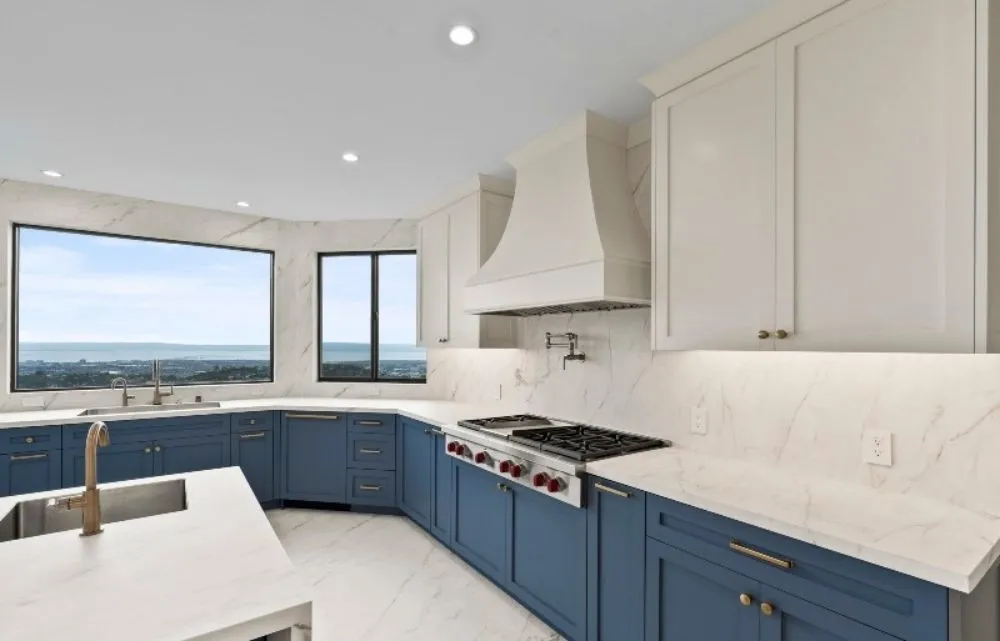 Slide of Mc Construction