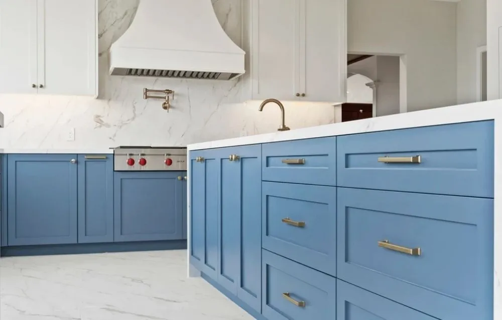 Slide of Mc Construction