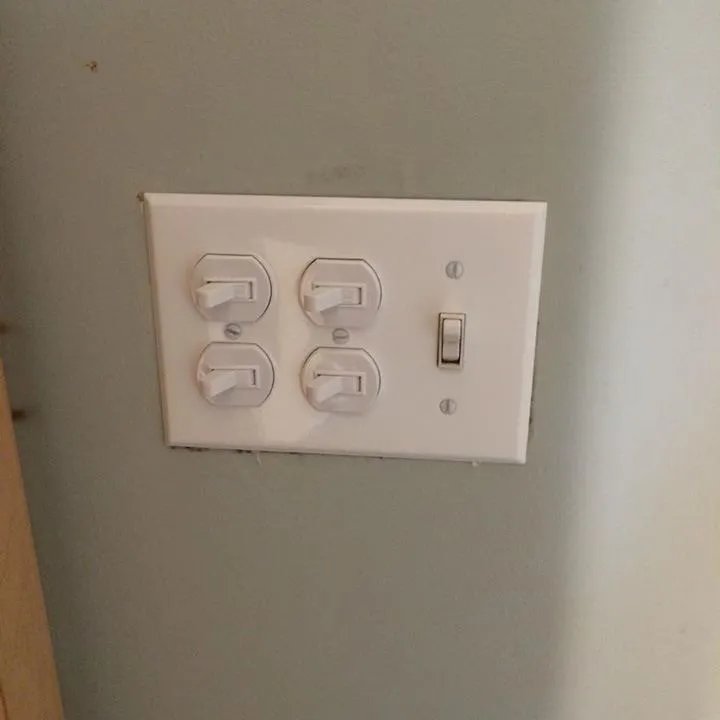 Slide of Mc Intyre Electrical