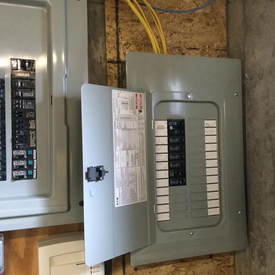 Slide of Mc Intyre Electrical