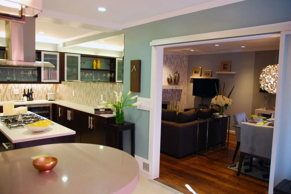 Slide of MC2 Electric