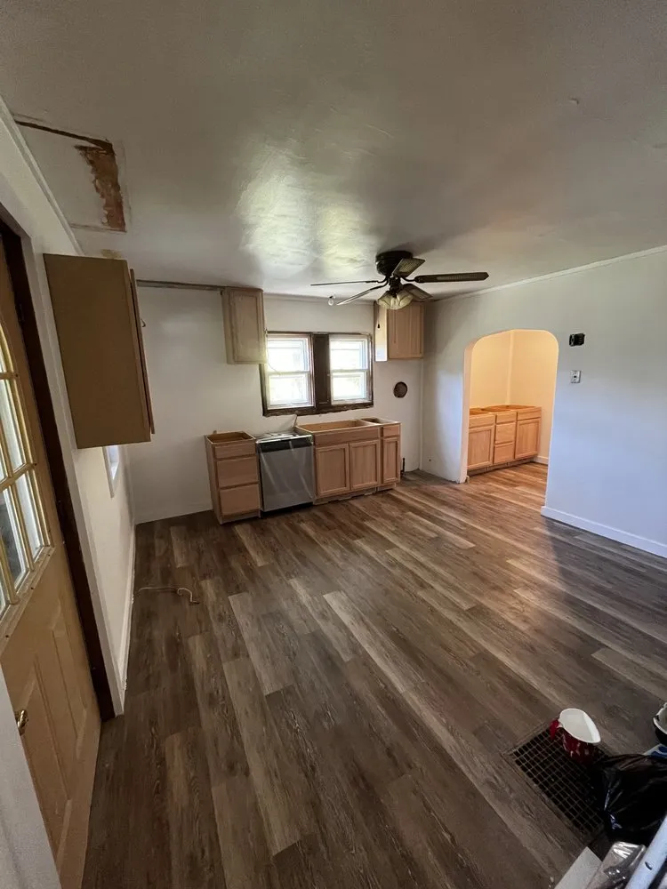 Slide of McCulloughs Men