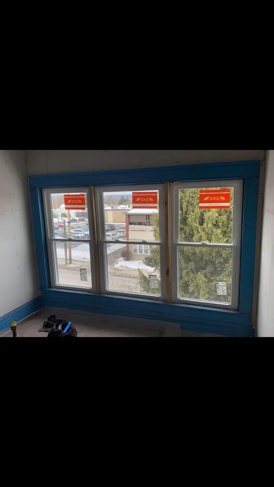 Slide of McCulloughs Men