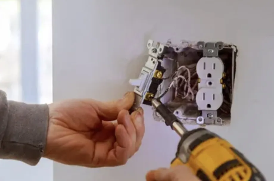 Slide of McDonald Mike Electric1