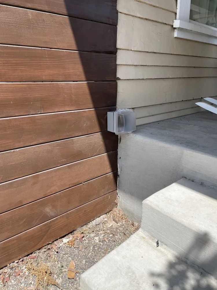 Reliable electrician providing lighting installation in ,